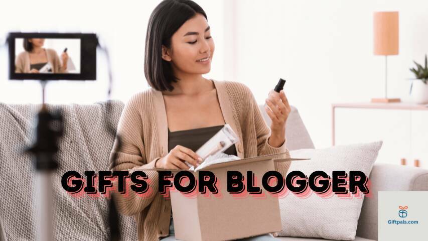 Unlock Creativity: Find the Best Gifts for Bloggers in 2024