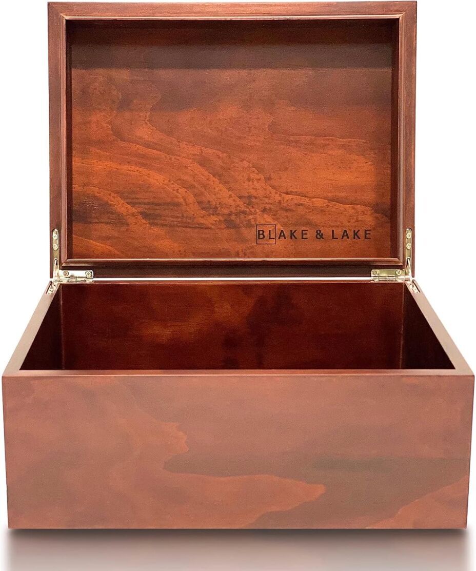 Blake & Lake Large Dark Oak Wood Storage Box with Lid