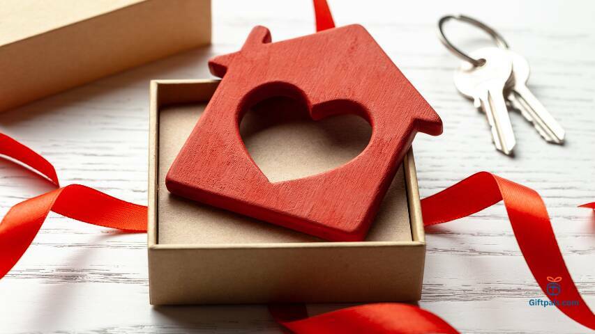 Top 10 Heartwarming Housewarming Gifts