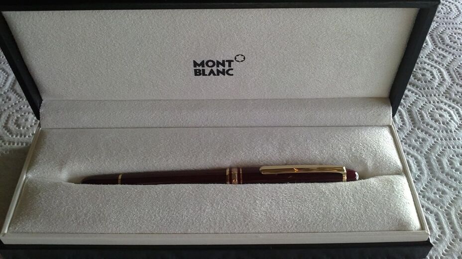 Montblanc Meisterstuck Burgundy Ballpoint Pen