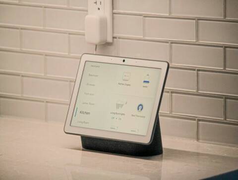  Voice-Activated Smart Assistant