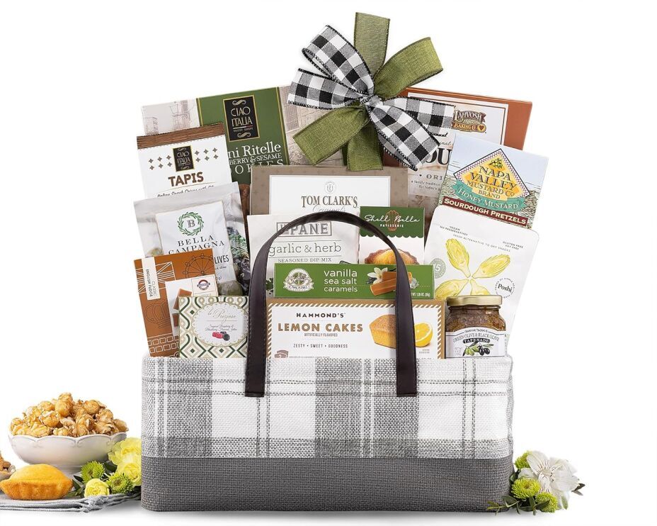 Wine Country Connoisseur Gourmet Gift Basket