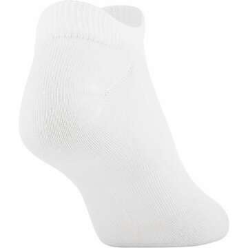 Under Armour Women's Lightweight No Show Socks 6 Pairs