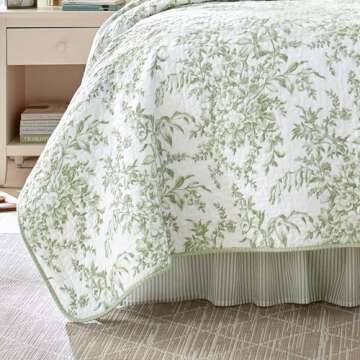 Laura Ashley - King Quilt Set, Reversible Cotton Bedding with Matching Shams, Lightweight Home Decor for All Seasons (Bedford Green/Off-White, King)