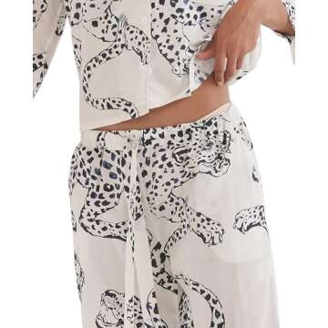 Desmond & Demspey Women's Wide Leg Pajama Pants (The Jag Print Cream, Small)