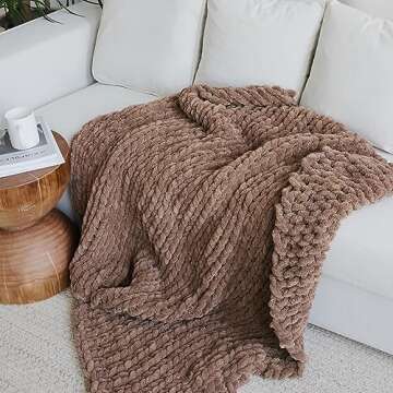 Maetoow Tighter Version Chenille Chunky Knit Blanket Throw （40×50 Inch）, Handmade Warm & Cozy Blanket Couch, Bed, Home Decor, Soft Fleece Banket, Boho Thick Blankets and Giant Yarn Throws，Brown