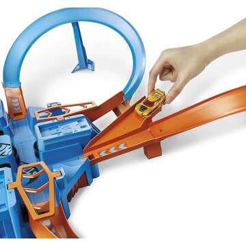 Hot Wheels Crash Track Set