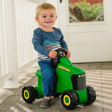 John Deere Kids Sit 'N Scoot Tractor 18 Months+