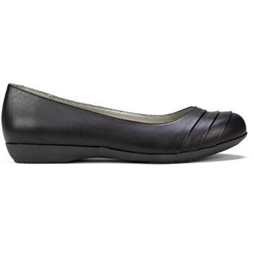 CLIFFS BY WHITE MOUNTAIN Clara Women's Ballet Flat, Black/Burnished/Smooth, 8.5 W