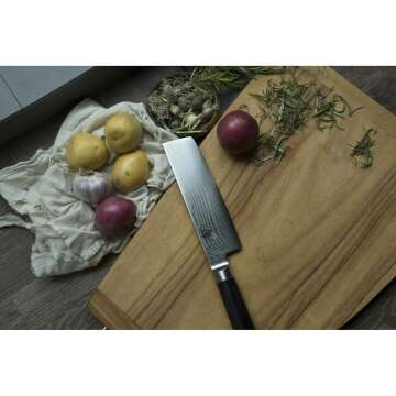 Shun Classic Nakiri Knife 6.5" - Ideal Vegetable Chopper