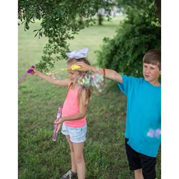 Sunny Days Entertainment Maxx Bubbles 4oz Bubble Wands – 6 Pack Bubble Wand Toy | Summer Fun, Outdoor Birthday Party Favors for Kids, 101799 Blue