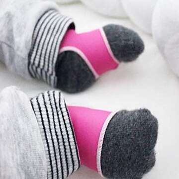 Sock Ons Clever Little Things That Keep Baby Socks On, Black, 6-12 Months