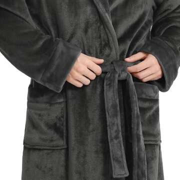 Luxury Men's Hooded Fleece Bathrobe for Cozy Comfort