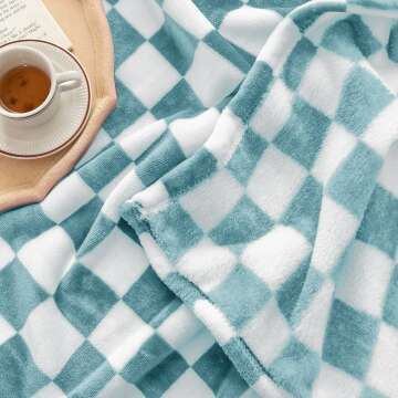 LOMAO Flannel Throw Blanket - Cozy & Warm Light Blue