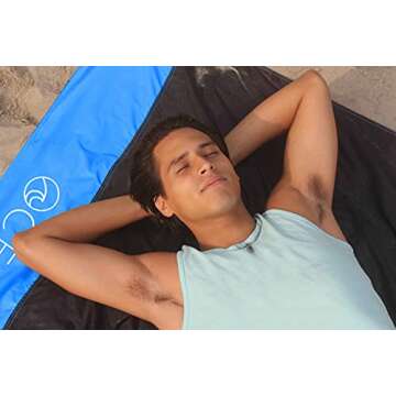 Oceas Outdoor Pocket Blanket - Ideal Sand Proof and Waterproof Picnic Blanket for Beach, Hiking, and Festival Use - Foldable and Compact Mat Easily Fits Into Small Portable Bag