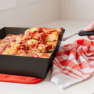 Chef Pomodoro Detroit Style Pizza Pan, 10 x 14 inch, Hard Anodized Rectangular Aluminum Deep Dish Pizza Pan, Pre-Seasoned Bakeware Kitchenware