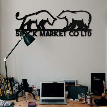 Custom Bull and Bear Metal Wall Art Personalized Stock Market Wall Decor Customizable Crypto Currency Metal Wall Decoration Investing Office Decor Investor Home Decor Investment Home Decoration (27.55 x 9.44 Inch (70 x 24 cm), Black)