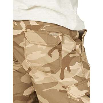 Lee Men's Extreme Motion Cargo Shorts, Camo Size 32