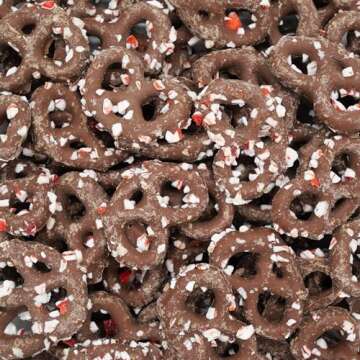 Hayden Valley Foods Peppermint Chocolate Covered Pretzels - 5oz Resealable Bag - Gourmet Flavored Pretzels