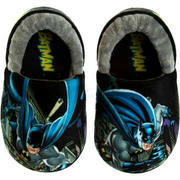 Josmo Batman Dark Night Superhero Toddler Boys Plush Lightweight Comfort Soft Aline Slippers (Toddler/Little Kid)