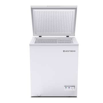 West Bend WB0500CFMW Chest Freezer, 5-Cu.Ft, White