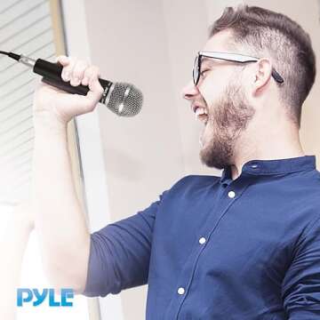 Dynamic Cardioid Handheld Microphone with Audio Cable