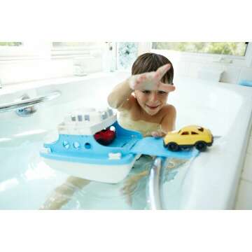 Green Toys Ferry Boat with Mini Cars Bathtub Toy for Kids 🚣