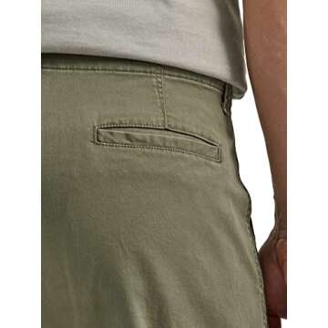 Wrangler Authentics Men's Relaxed Fit Stretch Cargo Pant, Olive