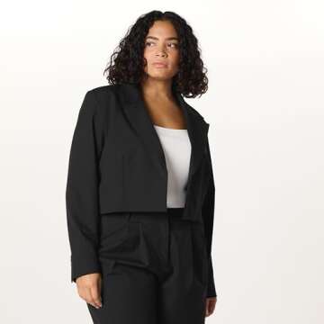 Women’s Reims Cropped Blazer in Black - XS Size