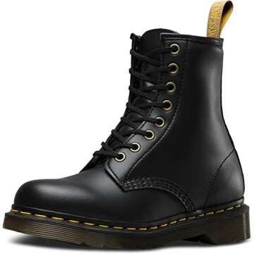 Dr Martens Smooth Combat Womens
