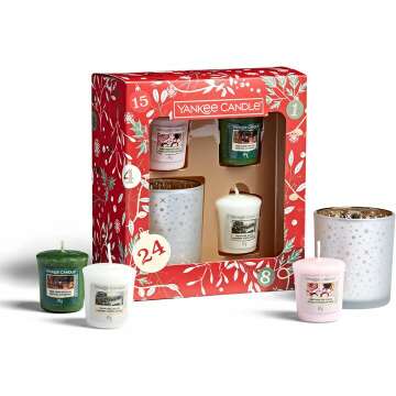 Yankee Candle Gift Set | 3 Votive Scented Candles & 1 Candle Holder | Countdown to Christmas Collection