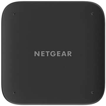 NETGEAR Nighthawk M6 Pro Mobile Hotspot - 5G, 8Gbps, Unlocked, for Travel