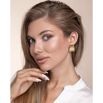 Sngia Gold Chunky Statement Earrings for Women, Small Handmade Trendy Stud Ribbed Jewelry Gifts, Rectangle Huggies Fashion Button Earrings Accessories, Vintage Thick Square Nickle Free Huggie Earrings.