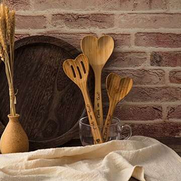 3 Pcs Valentine's Day Bamboo Heart Spoons Heart Shaped Spoons Kitchenware Engraved Heart Shaped Bamboo Wooden Spoons for Kitchen Gifts Serving Stirring Baking Mom Wife Weddings Kitchen Hostess