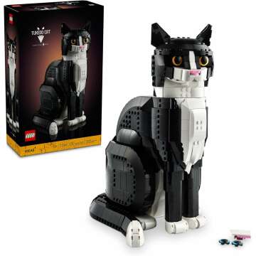 LEGO Ideas Tuxedo Cat - Perfect Gift for Cat Lovers