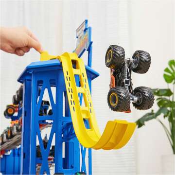 Monster Jam Garage Playset