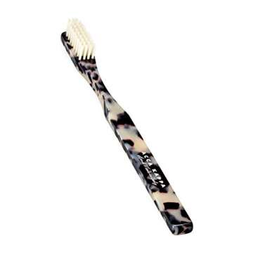 Acca Kappa Historical Black & White Toothbrush Medium Nylon