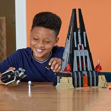 LEGO Star Wars Darth Vader's Castle Set 75251