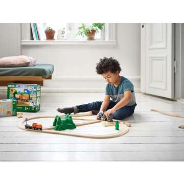 BRIO Starter Lift&Load Set Wooden Toy Train Durable | Child Safe | Encourages Creativity | Compatible with All Wooden Railway Sets | Includes Engine, Lorry, Wagon, Track and More