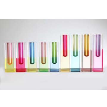 HLYU Acrylic Pillar Vase, Bud Vase for Centerpieces,Unique,Eclectic,Maximalist Room Decor, Modern Decorative Vase for Home, Office, Bedroom, Living Room, Dining Table (Pink, Green)