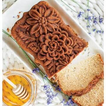 Nordic Ware Wildflower Loaf Pan