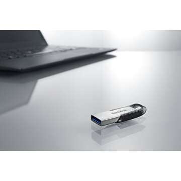 SanDisk 128GB Ultra Flair USB 3.0 Flash Drive