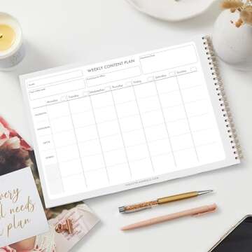 Perfect Planner Company - Social Media Planner - Undated A4 Weekly Planner for Work Schedule - Social Media Insights - for Marketers, Social Media Experts, Entrepreneurs - 100 Pages