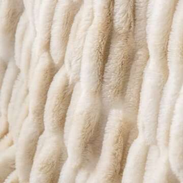 Faux Fur Throw Blanket Beige 50'' x 65'' - Soft Ruched Fuzzy Blankets for Couch, Luxurious Cozy Warm Plush Throws Thick Fluffy Blanket for Bed Sofa Home Decor Winter