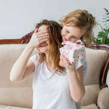 Low-Cost, High-Value: The Best Gifts for Mom under $25