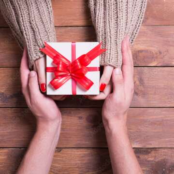 Couple's Bliss: 🎁 Top Gift Ideas for Duos 💑