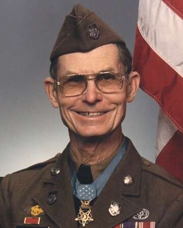 The Heroism of Desmond Doss at Hacksaw Ridge