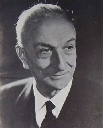 Antonio Segni Becomes President of Italy in 1962