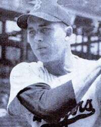 Milestones in Sports History: 1958 Gil Hodges Hits 300th HR & Pee Wee Reese's 2,000th Game