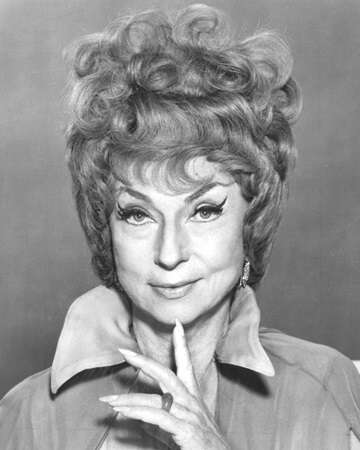 Remembering Agnes Moorehead: The Talented Actress Who Captivated Audiences